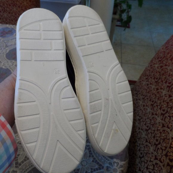 Markus Lupfer Gray/Black Print Silver Tone Metal Embellish Loafer Size 38M - Picture 13 of 14